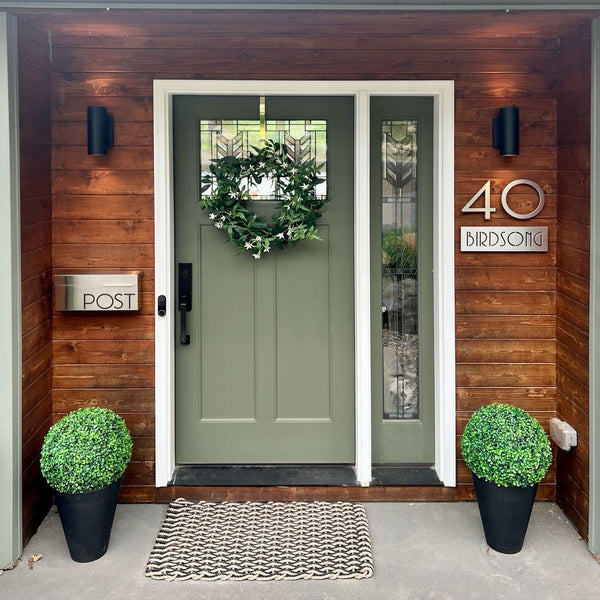 Why Custom Plaques Make Great Gifts