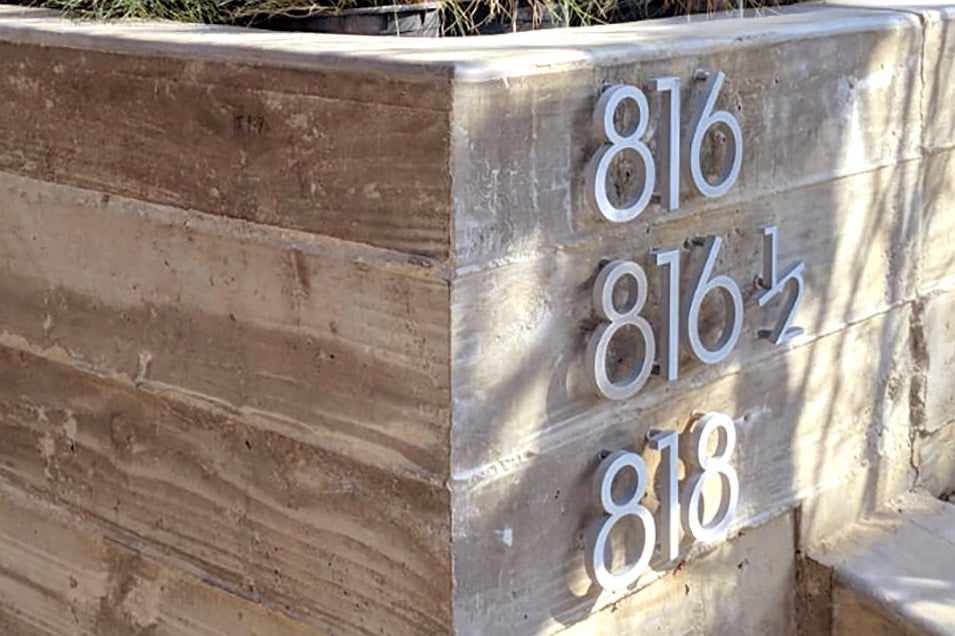 Custom Made Address Signs, Personalized Plaques, and Numbers